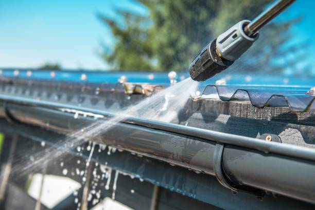 Best Pressure Washing Siding  in La Center, WA