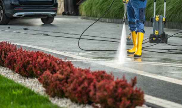 Best Deck Pressure Washing  in La Center, WA